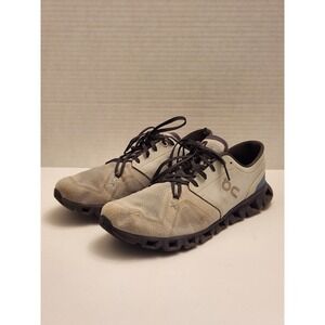 On Cloud X 3 Gray Running Shoes Sneakers Men's Size 10 Outdoors Athletic